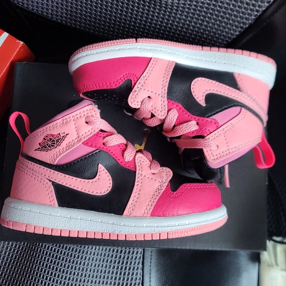 Jordan 1 mid - Picture 1 of 5